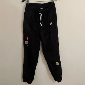 Nike black half cotton half nylon sweatpants jogger small, vintage tags